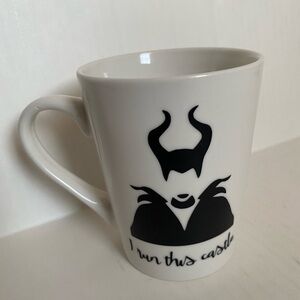 Royal Norfolk “I Run This Castle” Maleficent Silhouette Mug Excellent Condition